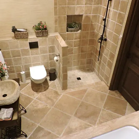 Royal On The Main Market Square